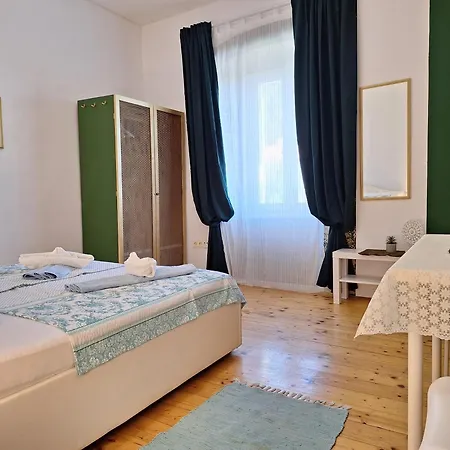 Гостевой дом Old Town Gate