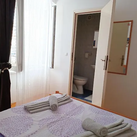 Гостевой дом Old Town Gate 3*