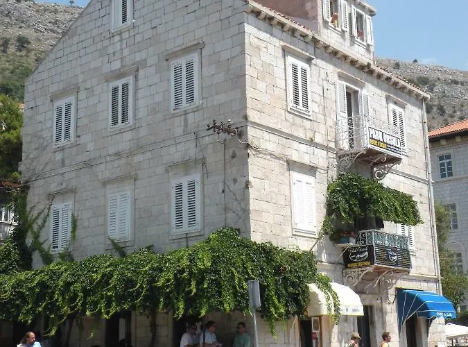 בית הארחה Old Town Gate
