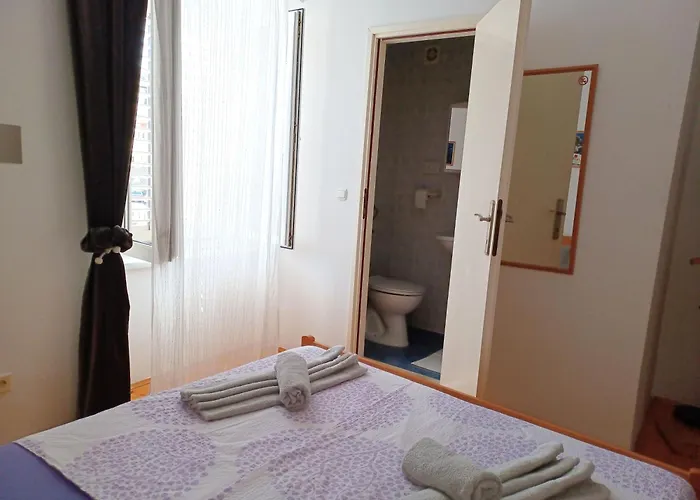 Гостевой дом Old Town Gate 3*