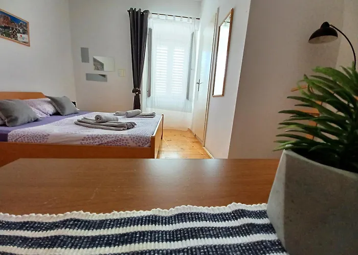 Гостевой дом Old Town Gate 3*