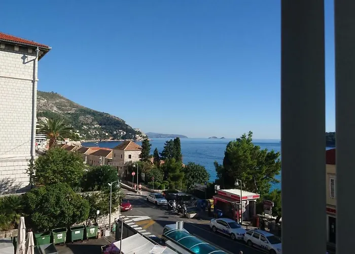 Гостевой дом Old Town Gate